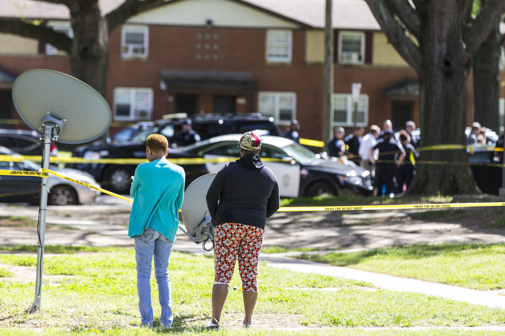 Shooting in Hillside Court